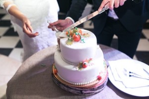 pumpkin themed wedding cake